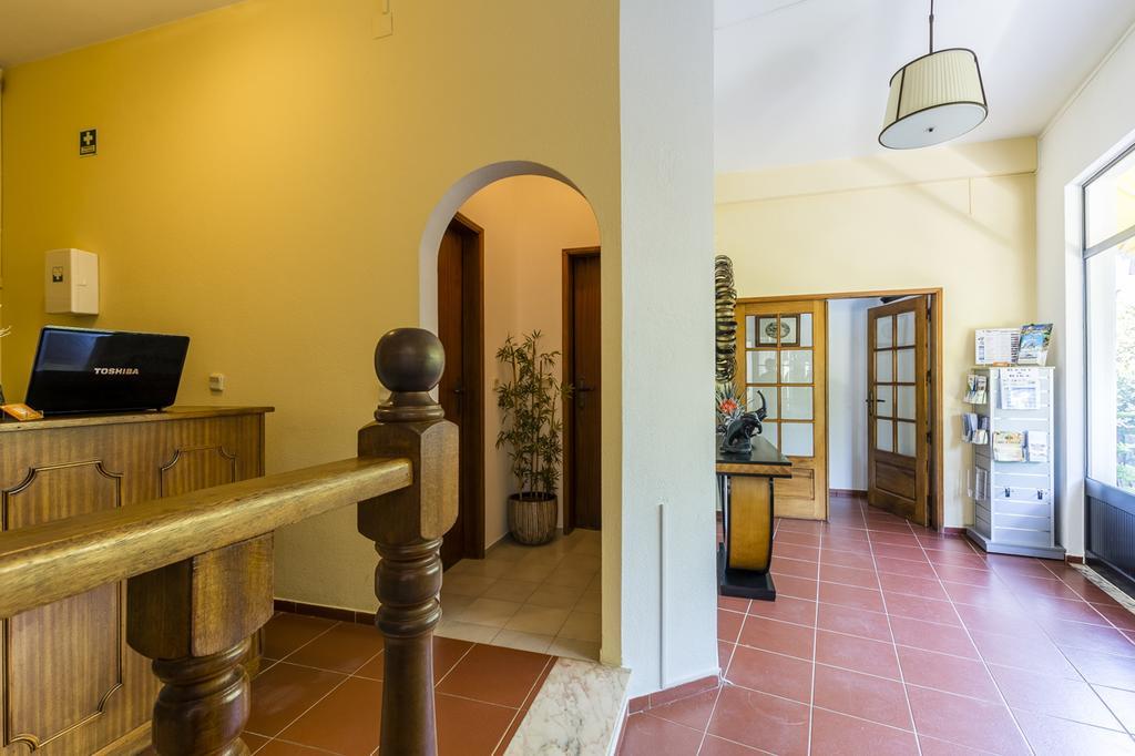 Manta Guest Bed & Breakfast มันตาโรตา ภายนอก รูปภาพ